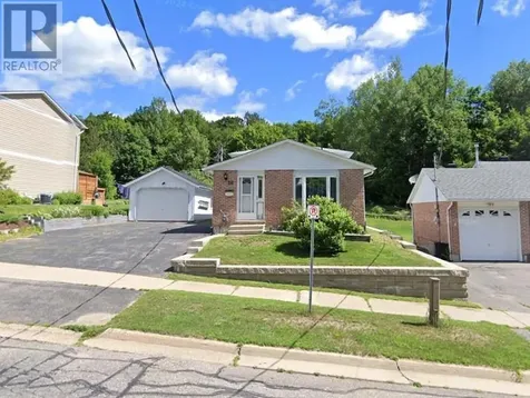 38 Ottawa Avenue Elliot Lake ON P5A 2P1