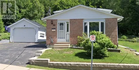 38 Ottawa Avenue Elliot Lake ON P5A 2P1