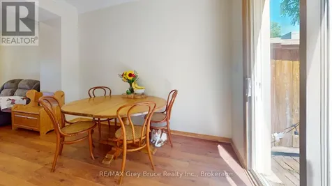 937 4th Avenue East Owen Sound ON N4K 2N9