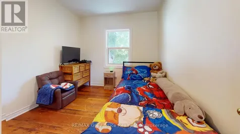937 4th Avenue East Owen Sound ON N4K 2N9