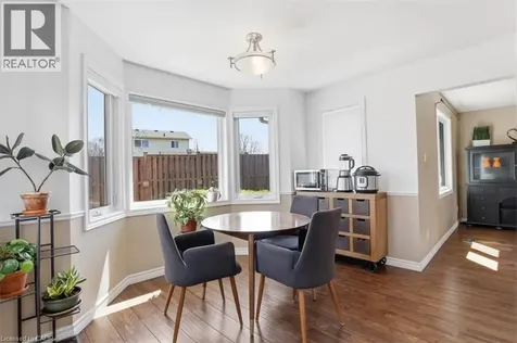 113 Glenecho Court Waterloo ON N2K 2R3