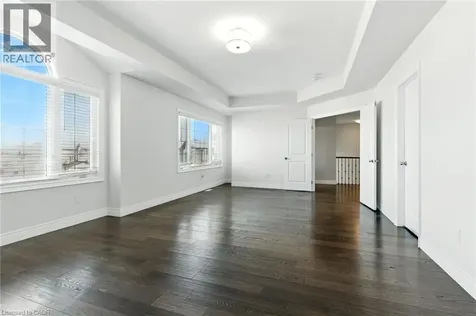 43 Riesling Court Hamilton ON L8G 0B4