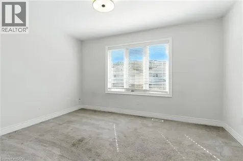 43 Riesling Court Hamilton ON L8G 0B4