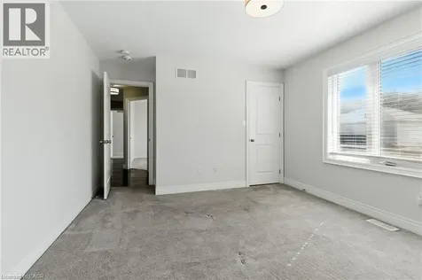 43 Riesling Court Hamilton ON L8G 0B4