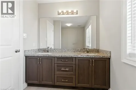 43 Riesling Court Hamilton ON L8G 0B4