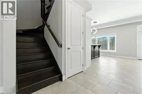 43 Riesling Court Hamilton ON L8G 0B4