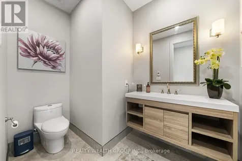 105 Franklin Crescent Whitby ON L0B 1A0