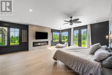 105 Franklin Crescent Whitby ON L0B 1A0