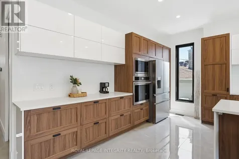 984 Watson Street Ottawa ON K2B 6C2