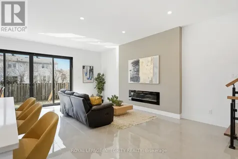 984 Watson Street Ottawa ON K2B 6C2