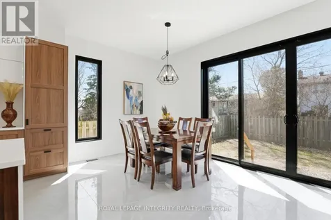 984 Watson Street Ottawa ON K2B 6C2