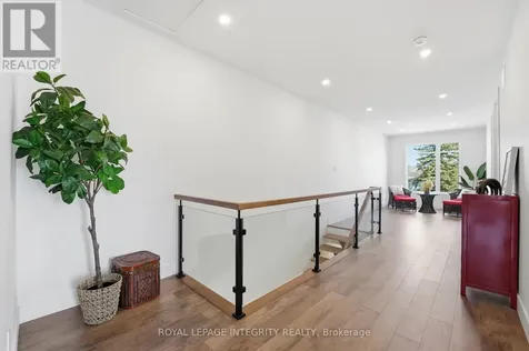 984 Watson Street Ottawa ON K2B 6C2