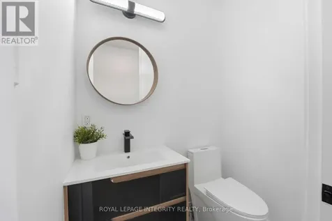 984 Watson Street Ottawa ON K2B 6C2
