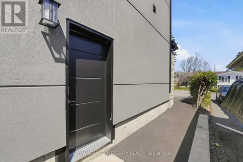 984 Watson Street Ottawa ON K2B 6C2