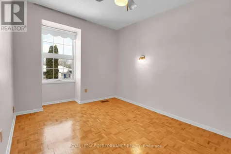 2166 Bickerton Avenue Ottawa ON K1J 6Y3