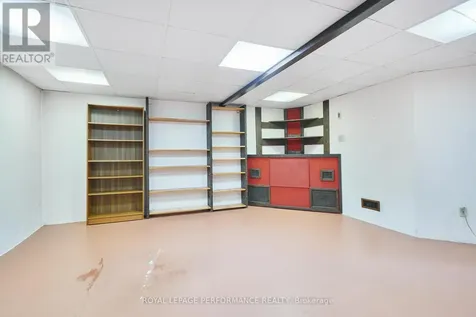 2166 Bickerton Avenue Ottawa ON K1J 6Y3