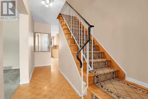 2166 Bickerton Avenue Ottawa ON K1J 6Y3