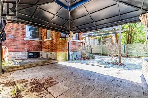 157 Longwood Road North Hamilton ON L8S 3V8