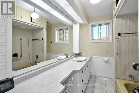 15 Wellington Street South Blue Mountains ON N0H 2P0