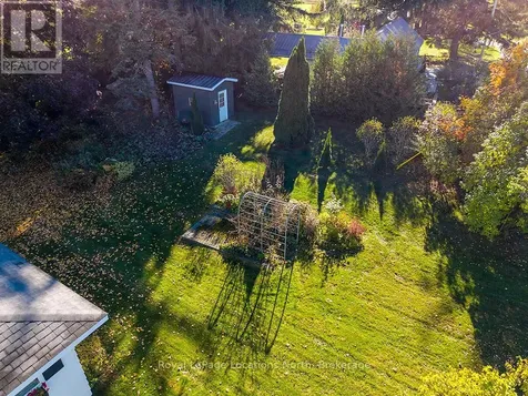 15 Wellington Street South Blue Mountains ON N0H 2P0
