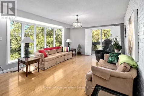 15 Wellington Street South Blue Mountains ON N0H 2P0