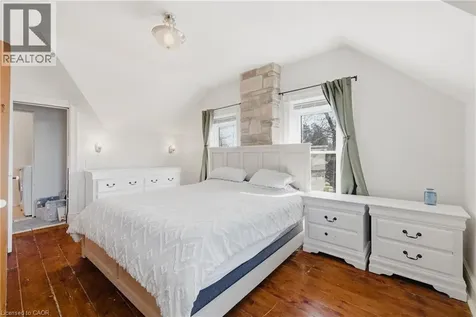 17 Allan Street West Clifford ON N0G 1M0
