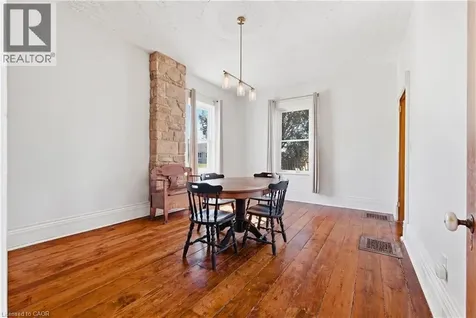 17 Allan Street West Clifford ON N0G 1M0