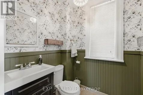 17 Allan Street West Minto ON N0G 1M0