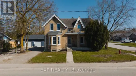 17 Allan Street West Minto ON N0G 1M0