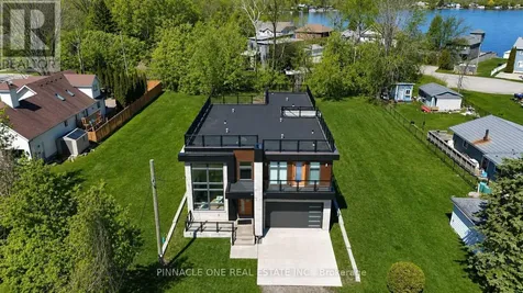 992 Little Cedar Avenue Innisfil ON L0L 1W0