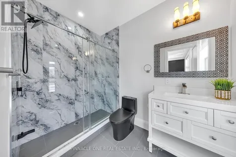 992 Little Cedar Avenue Innisfil ON L0L 1W0