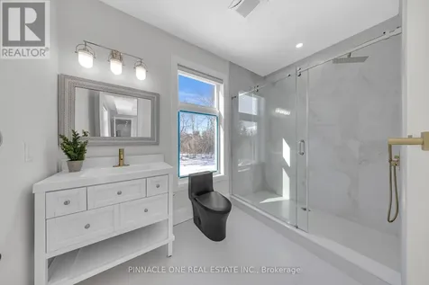 992 Little Cedar Avenue Innisfil ON L0L 1W0