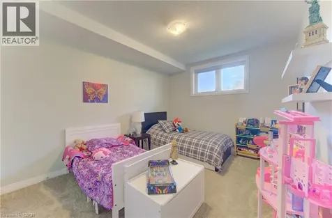 1989 Ottawa Street South Kitchener ON N2E 0G7