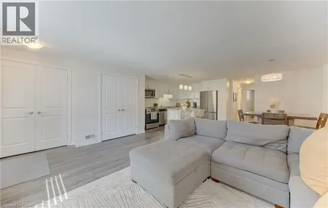 1989 Ottawa Street South Kitchener ON N2E 0G7