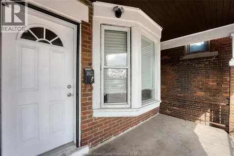1422 Wyandotte Street West Windsor ON N9B 1H4