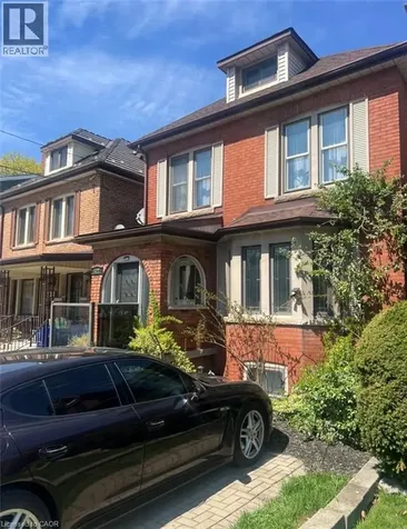 522 Aberdeen Avenue Hamilton ON L8P 2S2