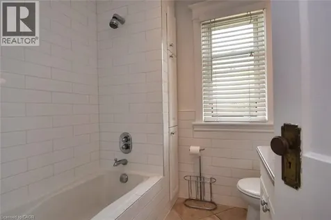 522 Aberdeen Avenue Hamilton ON L8P 2S2