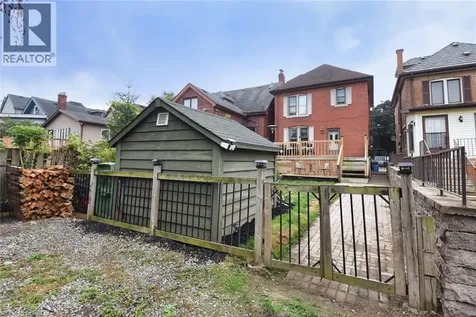522 Aberdeen Avenue Hamilton ON L8P 2S2