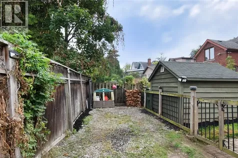 522 Aberdeen Avenue Hamilton ON L8P 2S2