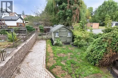 522 Aberdeen Avenue Hamilton ON L8P 2S2