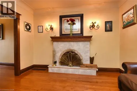 522 Aberdeen Avenue Hamilton ON L8P 2S2
