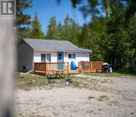 468 Warner Bay Road Northern Bruce Peninsula ON N0H 2R0