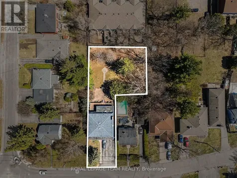 429 Ancaster Avenue East Ottawa ON K2B 5B6