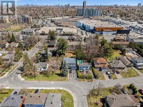 429 Ancaster Avenue East Ottawa ON K2B 5B6