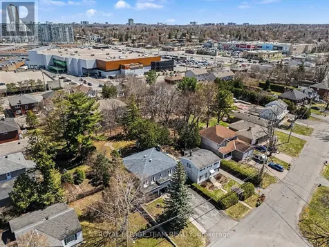 429 Ancaster Avenue East Ottawa ON K2B 5B6