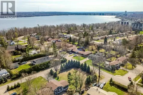 1 (part1) Baycrest Drive Oro-medonte ON L4M 7C7