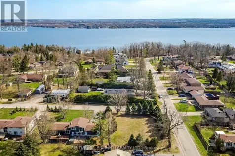 1 (part1) Baycrest Drive Oro-medonte ON L4M 7C7