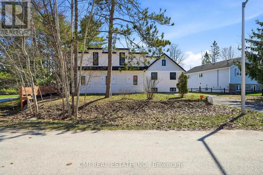 42 Fatima Court Wasaga Beach ON L9Z 1K9