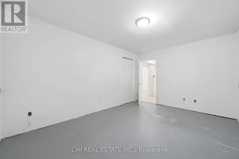 42 Fatima Court Wasaga Beach ON L9Z 1K9