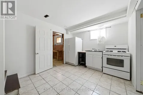 42 Fatima Court Wasaga Beach ON L9Z 1K9